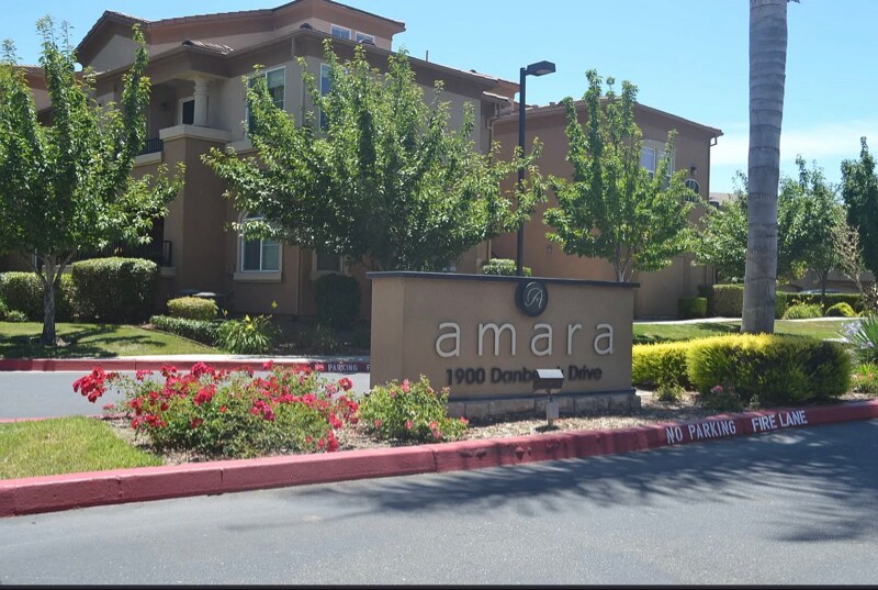 1900 Danbrook Dr in Sacramento, CA - Foto de edificio