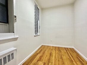 953 Amsterdam Ave in New York, NY - Foto de edificio - Building Photo