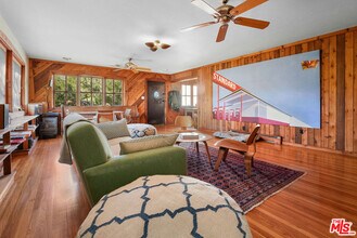 12310 Yerba Buena Rd in Malibu, CA - Building Photo - Building Photo