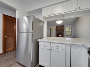 Castle Apartments in Tallahassee, FL - Building Photo - Building Photo