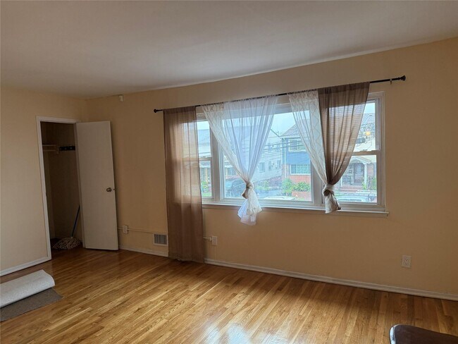 145-92-145224 224th St in Queens, NY - Building Photo - Building Photo