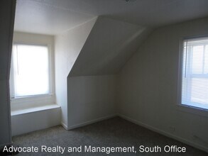 252 Southgate Ave in Chicago Heights, IL - Building Photo - Building Photo