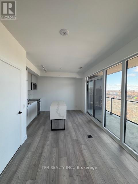 285 Dufferin St in Toronto, ON - Building Photo - Building Photo