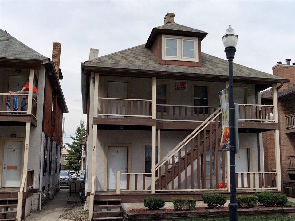 40 E 11th Ave in Columbus, OH - Foto de edificio