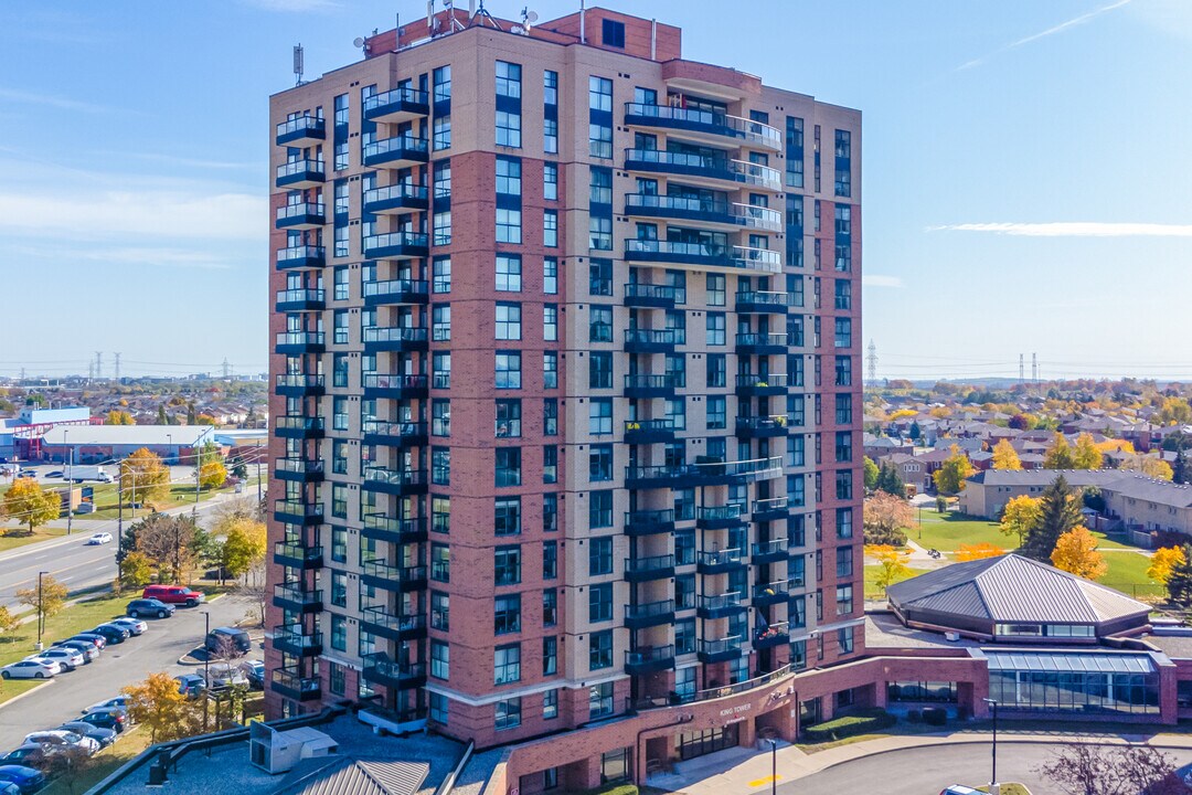 King Tower in Brampton, ON - Building Photo