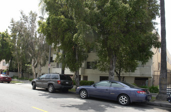 Harnaz Apartments in Los Angeles, CA - Building Photo - Building Photo