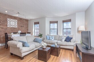 2 Cypress Rd in Boston, MA - Building Photo - Building Photo
