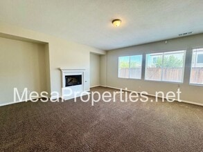 11845 Elliot Way in Victorville, CA - Building Photo - Building Photo