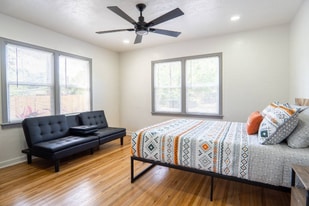 2008 Page Ave in Orlando, FL - Building Photo