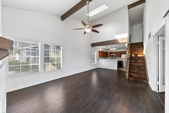 6334 W Airport Blvd in Houston, TX - Building Photo - Building Photo