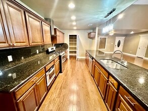 4514 Woodlyn Dr in Baton Rouge, LA - Building Photo - Building Photo