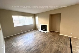905 Pinecone Dr in Corona, CA - Building Photo - Building Photo