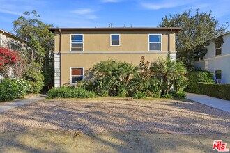 1440 S Sherbourne Dr in Los Angeles, CA - Building Photo - Building Photo