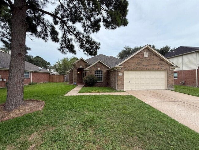 property at 3118 Silver Cedar Trail
