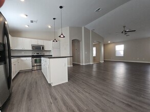 3368 W Five Mile Peak Dr in San Tan Valley, AZ - Building Photo - Building Photo