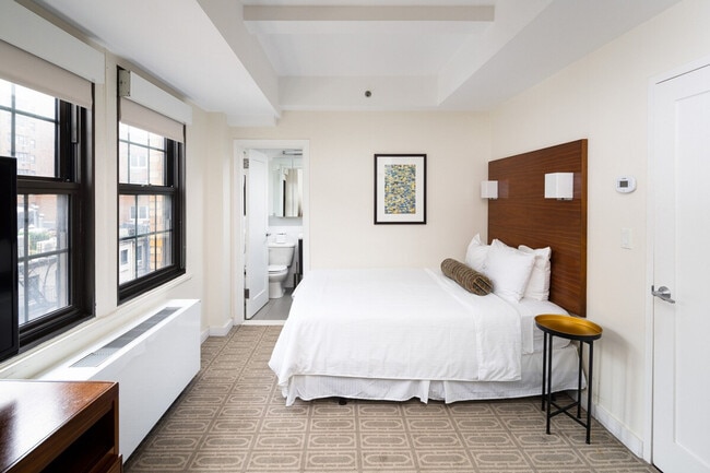 411 E 50th St, Unit SI ID1383558P in New York, NY - Building Photo - Building Photo