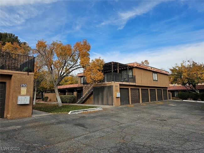 property at 260 Shadybrook Ln