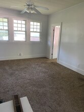 215 E 8th Ave in Emporia, KS - Building Photo - Building Photo