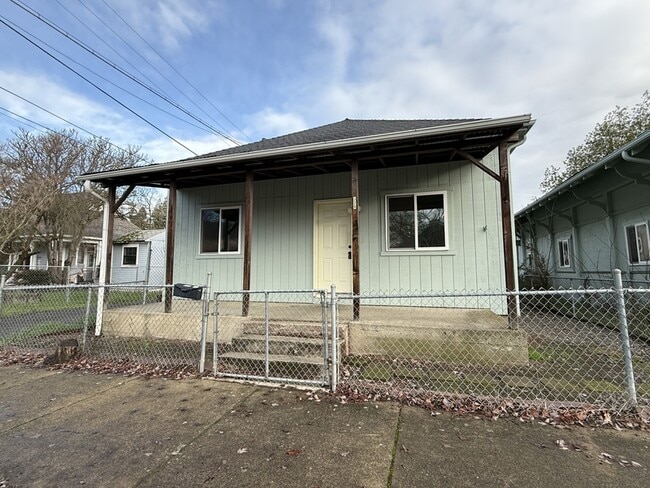property at 328 SE Lane Ave