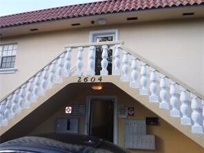 2604 NW 3rd Ave in Wilton Manors, FL - Building Photo