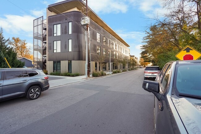 500 Merritt Ave in Nashville, TN - Building Photo - Building Photo