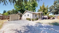 845 McMinn Ave in Santa Rosa, CA - Building Photo - Building Photo