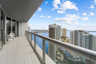 465 Brickell Ave, Unit 3405 in Miami, FL - Building Photo - Building Photo