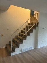 4326 W Bethany Dr in Columbia, MO - Building Photo - Building Photo