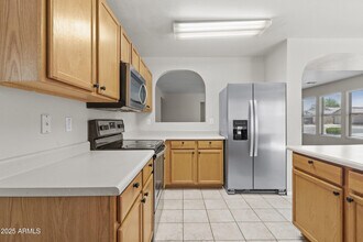 589 W Jardin Loop in Casa Grande, AZ - Foto de edificio - Building Photo