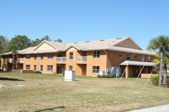 Palm pointe in Bunnell, FL - Foto de edificio - Building Photo