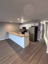 609 1st Ave SW in Cedar Rapids, IA - Building Photo - Building Photo