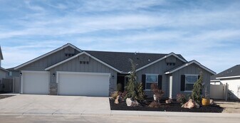 14833 N Ninja Wy in Nampa, ID - Building Photo
