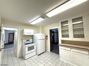 165 NJ-23 in Franklin, NJ - Building Photo - Building Photo