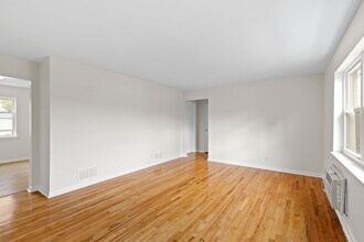 F &amp; A Ridgefield Park LLC in Ridgefield Park, NJ - Building Photo - Building Photo