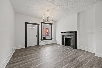 941-945-945 E Whittier St in Columbus, OH - Building Photo - Building Photo