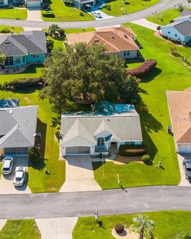 property at 11631 SW 71st Cir