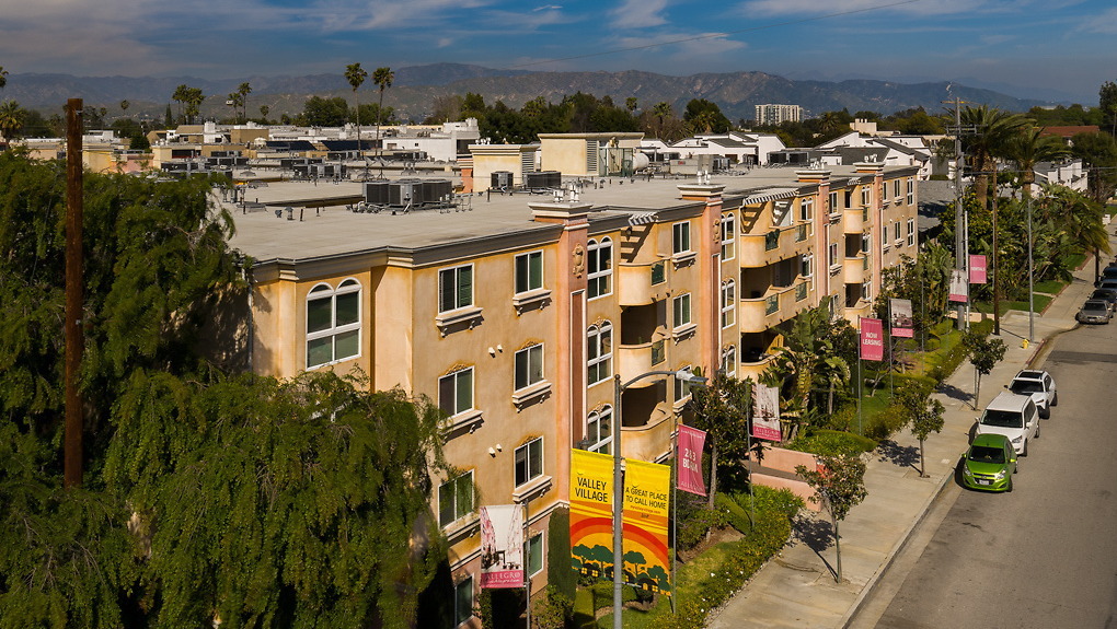 Allegro in Valley Village, CA - Building Photo