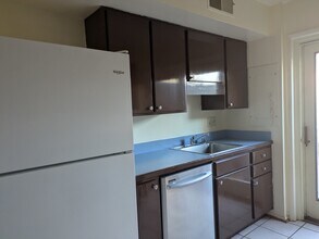 11222 Snowflake Ct, Unit A in Columbia, MD - Foto de edificio - Building Photo