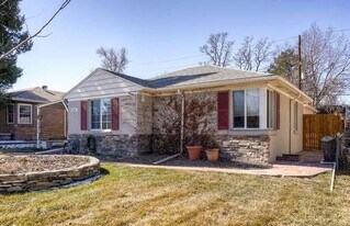 1031 Quebec St in Denver, CO - Building Photo