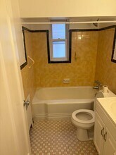 1820 Losantiville Ave in Cincinnati, OH - Building Photo - Building Photo