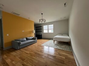 631 Linfield Dr in Durham, NC - Building Photo - Building Photo