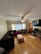 3217 S May St in Chicago, IL - Building Photo - Building Photo