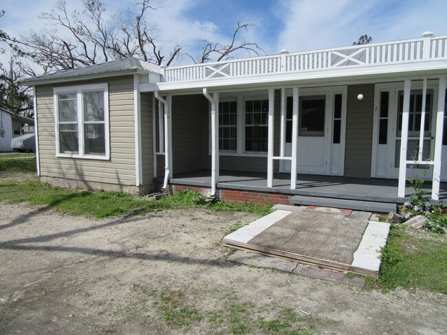 property at 708 S Hwy 22 A