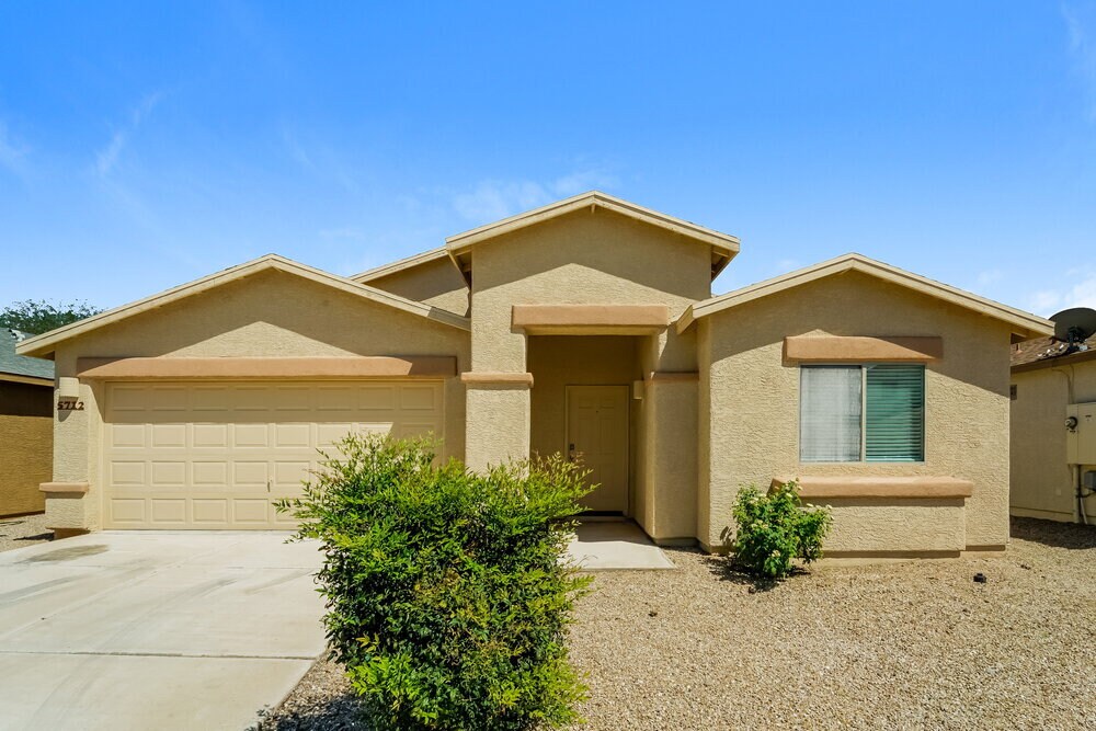 5712 E Vuelta De Nuestro Pueblo in Tucson, AZ - Building Photo