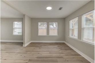 6603 Narcissus St in Houston, TX - Building Photo - Building Photo