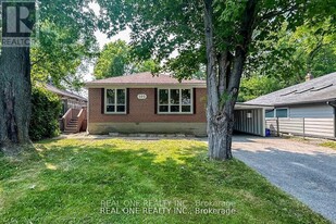 105 Aurora Heights Dr