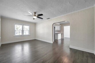 4000 10th Ave N in St. Petersburg, FL - Building Photo - Building Photo