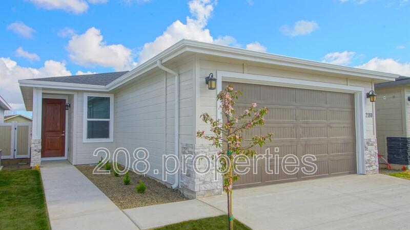 2180 W Bella Ln in Nampa, ID - Building Photo