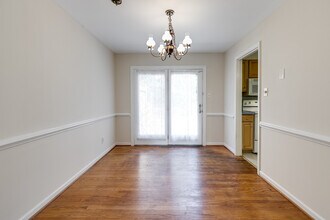 1321 Warminster Dr in Midlothian, VA - Building Photo - Building Photo