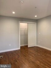 4811 Walnut St in Philadelphia, PA - Building Photo - Interior Photo